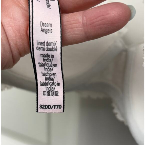 Victoria's Secret Demi Bra, White Dream Angels, NWOT, Women's Size 32DD - Picture 3 of 5